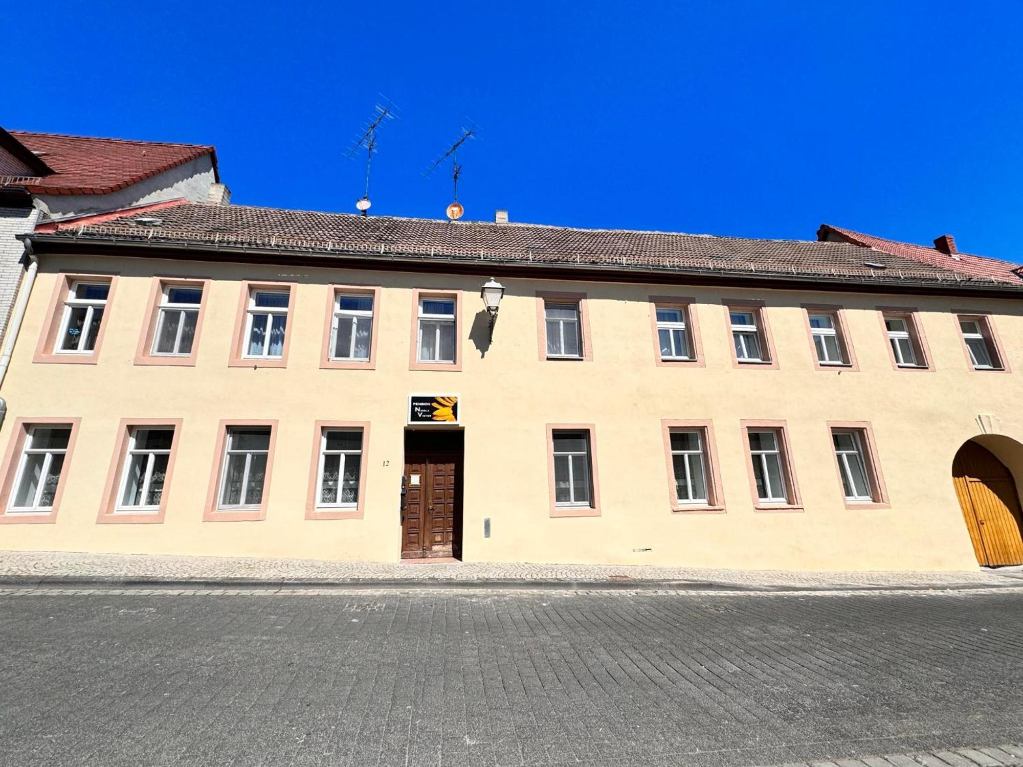 Pension Nv Lutherstadt Eisleben Exteriör bild
