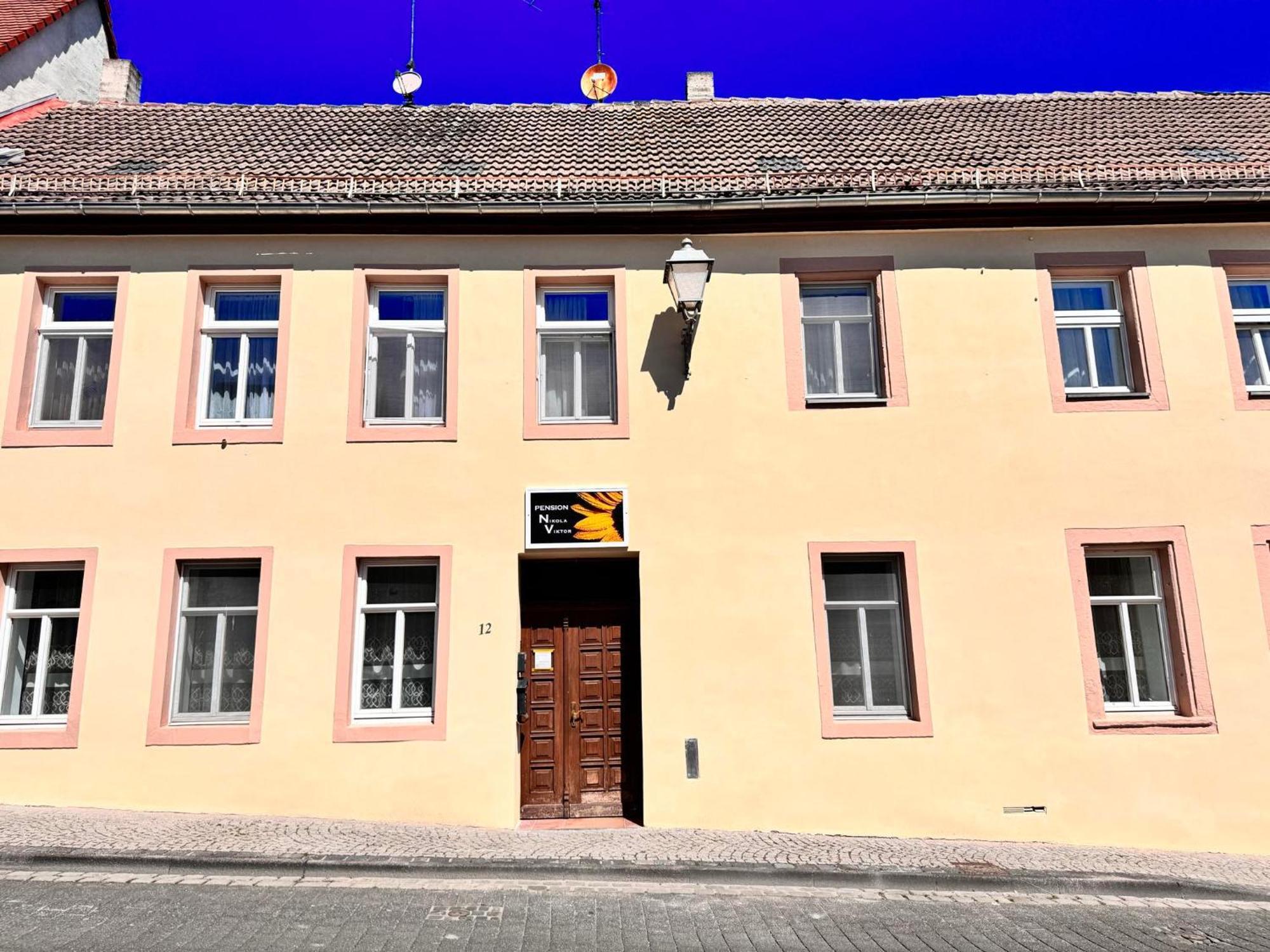 Pension Nv Lutherstadt Eisleben Exteriör bild